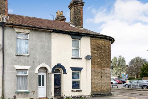 3 bedroom terraced house for sale, 32 Station Road, Strood, Rochester, Kent, ME2 4BG