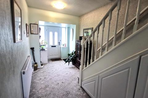 3 bedroom semi-detached house for sale, Langdale Road, Leyland PR25