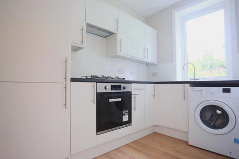 2 bedroom flat to rent, Clearburn Crescent, Prestonfield, Edinburgh, EH16