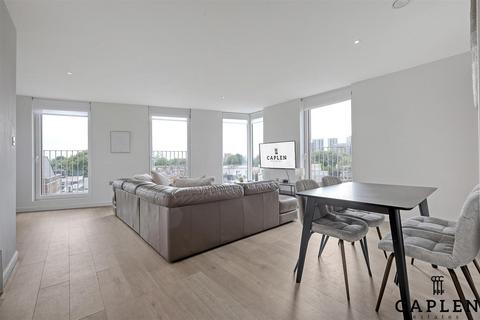 3 bedroom penthouse for sale, Great Suffolk Street, London