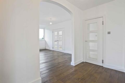 3 bedroom apartment for sale, Clarendon Place, Lancaster Gate W2