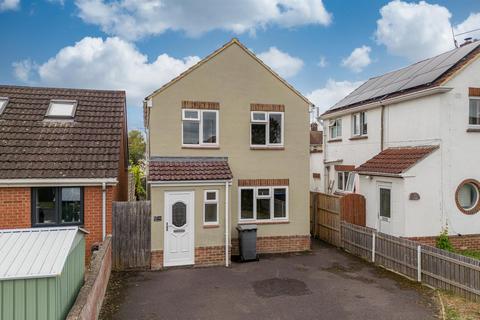 3 bedroom detached house for sale, Littlejohn Avenue, Melksham SN12