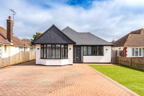 3 bedroom bungalow for sale, Frobisher Close, Goring-by-Sea, Worthing, West Sussex, BN12