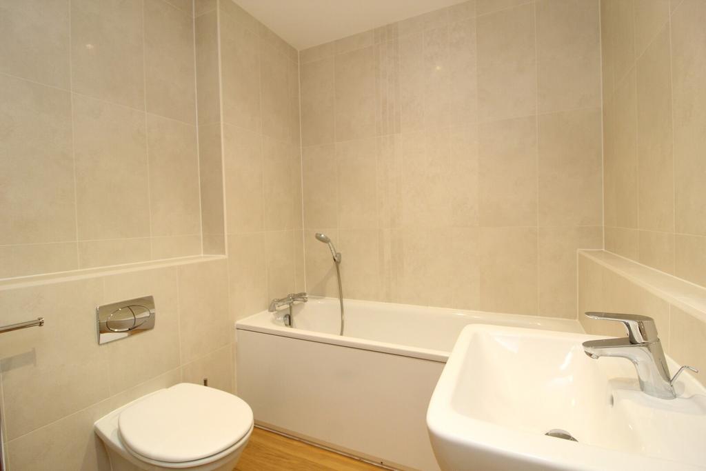 Main Bathroom