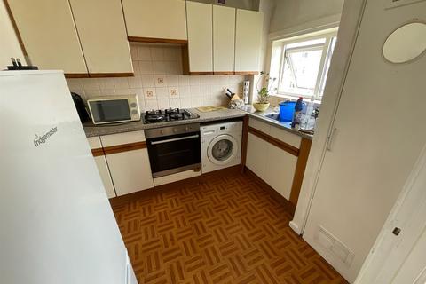 2 bedroom maisonette for sale, Falstones, Basildon, Essex