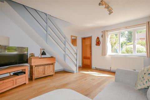 11 Flemming Avenue, Chalgrove, Oxford, OX44 7SN