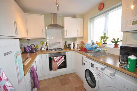 2 bedroom terraced house for sale, 10 Challenger Close,