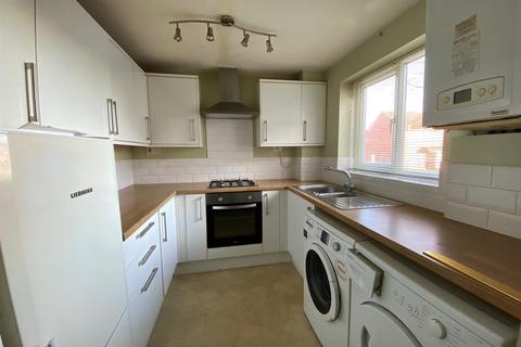 2 bedroom terraced house for sale, 10 Challenger Close,