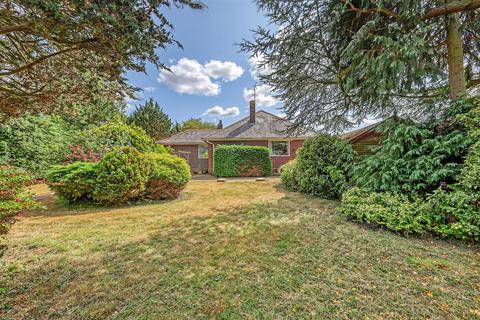 2 bedroom detached bungalow for sale, Loves Green, Highwood