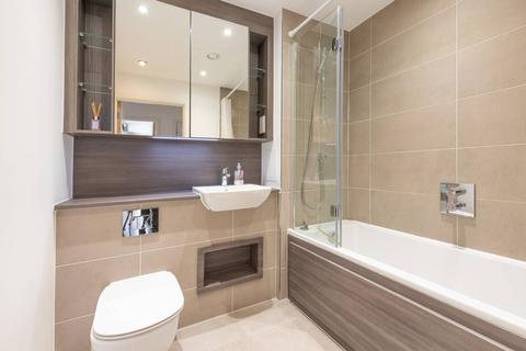 2 bedroom flat for sale, Hendon Waterside, Hendon, London, NW9