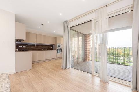 2 bedroom flat for sale, Hendon Waterside, Hendon, London, NW9