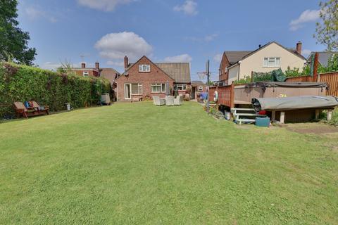 5 bedroom chalet for sale, Atheling Road, Hythe