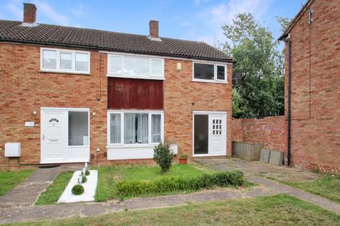 3 bedroom semi-detached house for sale, Middlesex Drive, Bletchley MK3