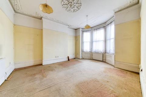 1 bedroom flat for sale, St James's Road, Croydon, CR0