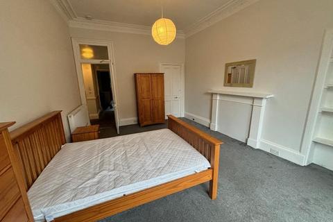 5 bedroom flat to rent, Marchmont Road, Marchmont, Edinburgh, EH9