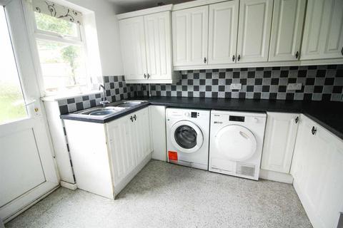 2 Dart, Hockley, Tamworth, B77 5QD
