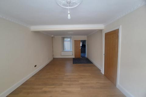 2 bedroom terraced house for sale, Cwmamman Road,Glanamman, Ammanford, SA18