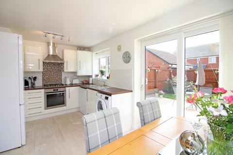 4 bedroom end of terrace house for sale, Windward Avenue,  Fleetwood, FY7