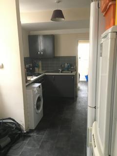 1 bedroom in a house share to rent, Croydon CR0