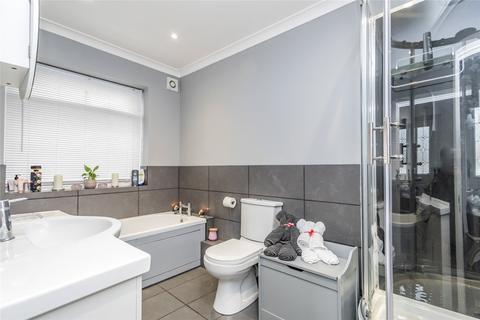 18 Thornbridge Road, Reading, RG2 8RL