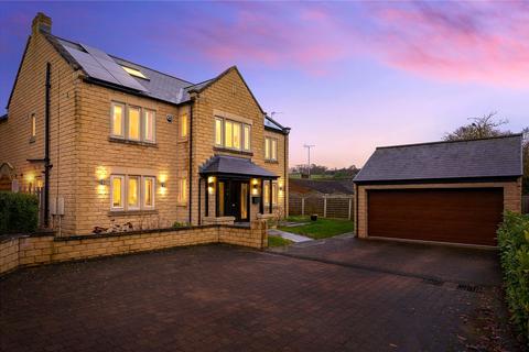 5 bedroom detached house for sale, Rigton Gardens, Bardsey, LS17
