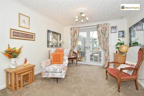 19 Chervil Close, Stoke-on-trent, ST3 7YD