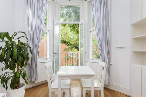 Flat 3, 123 Sinclair Road, London, W14 0NP