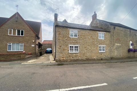 3 bedroom cottage for sale, High Street, Great Doddington, NN29 7TQ