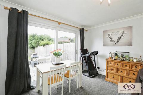 3 bedroom semi-detached house for sale, Ronaldsway Drive, Newcastle