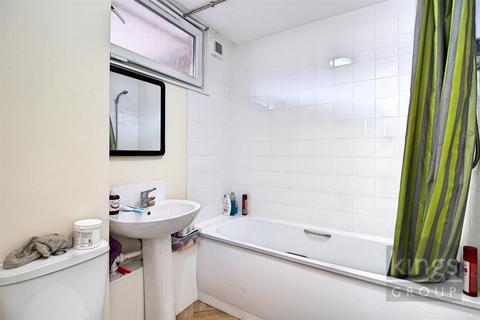 1 bedroom flat for sale, Tanners End Lane, Edmonton, N18