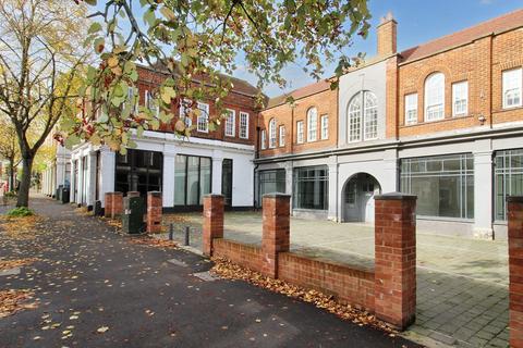 1 bedroom apartment for sale, Station Road, Letchworth Garden City, SG6