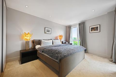 2 bedroom flat for sale, Montagu House, Greenside Road, London W12