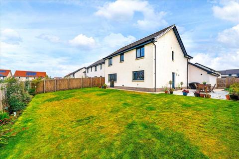 4 bedroom detached house for sale, Threipmuir Walk, Livingston