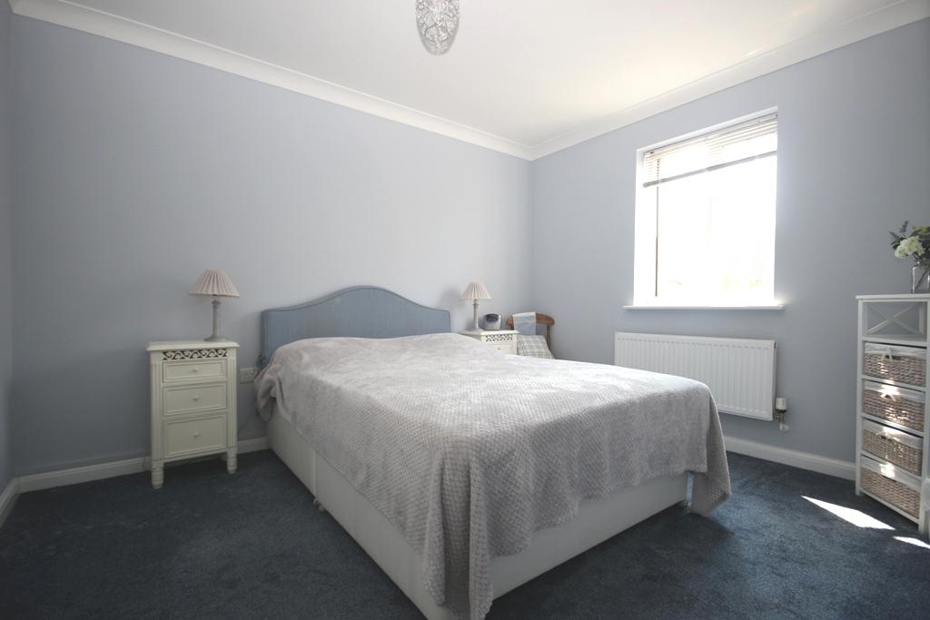 Bed 1.JPG