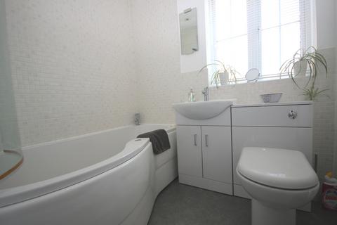 58 Alexander Chase, Ely, CB6 3SW