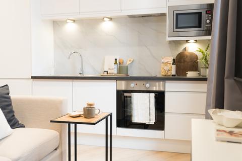 Studio to rent, Apt 004, Churchill House Residence, 17 Wellington Street LS1