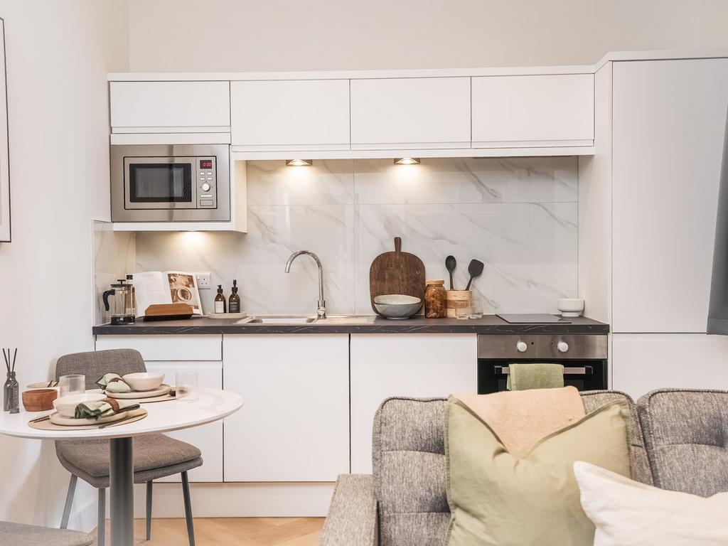 Apt 003, Churchill House Residence... 1 bed apartment - £1,399 pcm (£ ...