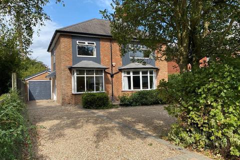 4 bedroom detached house for sale, Newland Park, HULL, HU5 2DU