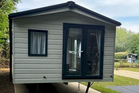 2 bedroom park home for sale, Waveney Valley Holiday Park, , Rushall IP21