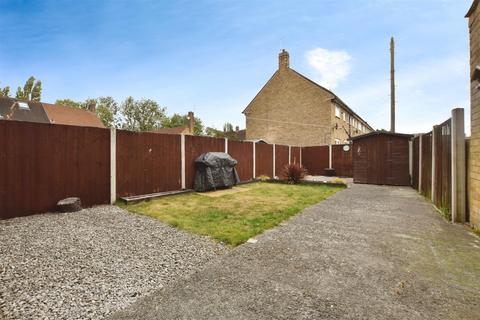 2 bedroom terraced house for sale, Netherton Road, Hull