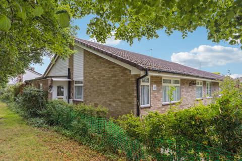 3 bedroom bungalow for sale, Ridgeway, St Neots PE19