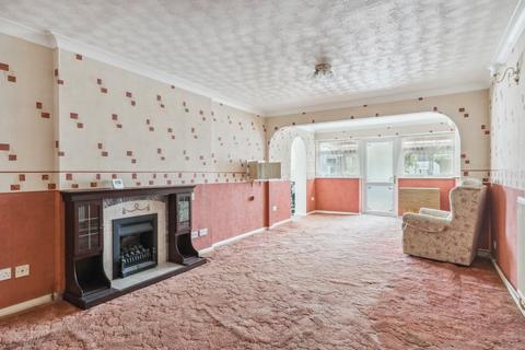 3 bedroom bungalow for sale, Ridgeway, St Neots PE19