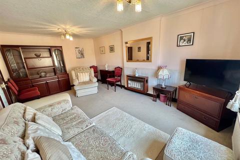 2 bedroom semi-detached bungalow for sale, Lavender Court, Huddersfield