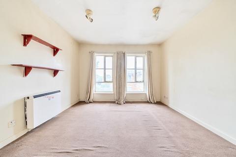 1 bedroom apartment for sale, Forsythia Close, Ilford