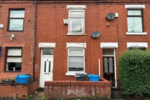 2 bedroom terraced house to rent, Wesley Street, Failsworth, Manchester