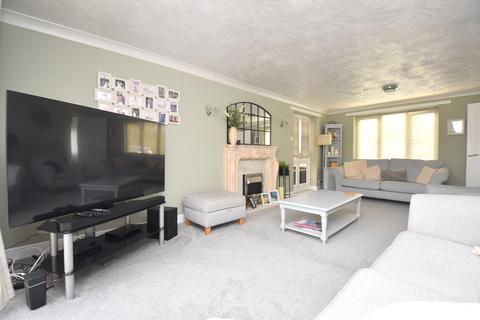 4 bedroom detached house for sale, Grange Road, Felixstowe, Suffolk, IP11