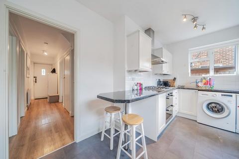 2 bedroom maisonette for sale, Richmond Road, West Wimbledon