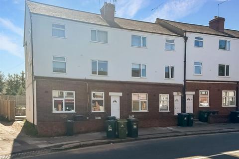 2 bedroom flat to rent, Albany Road, Coventry, CV5