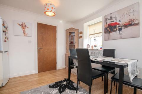 Flat 3, 30 High Street, Studley, B80 7HJ