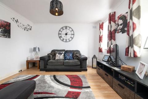 Flat 3, 30 High Street, Studley, B80 7HJ